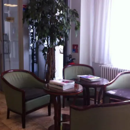 Locomo - Gare De Lyon Bastille 3* باريس