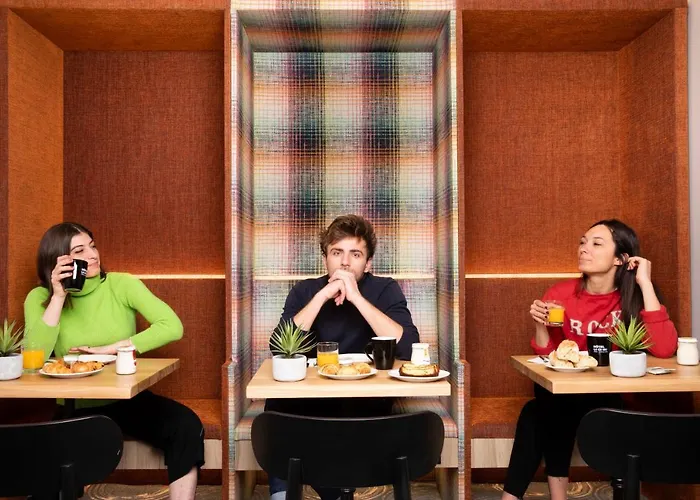 Locomo - Gare De Lyon Bastille ホテル 3*