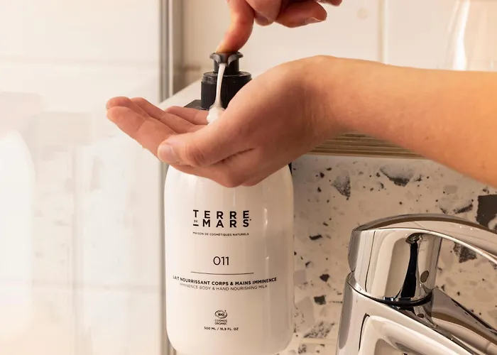 ホテル Locomo - Gare De Lyon Bastille 3*