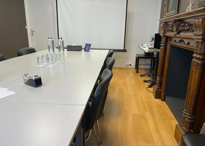 ホテル Locomo - Gare De Lyon Bastille パリ